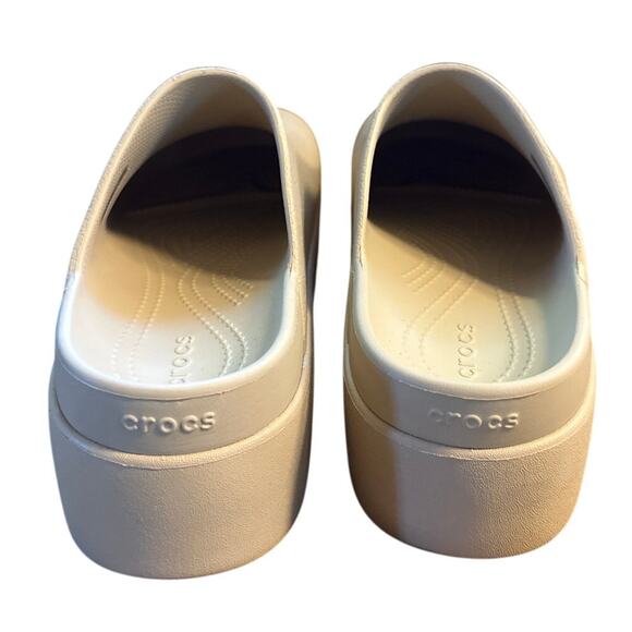 NWOT Women 9 Crocs Dylan Platform Clogs Slide-On Shoes Mules Wheat Beige - Picture 4 of 9